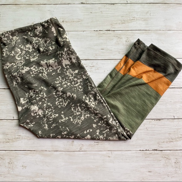 PrAna Pillar Printed Capri Cropped Leggings - Picture 3 of 13